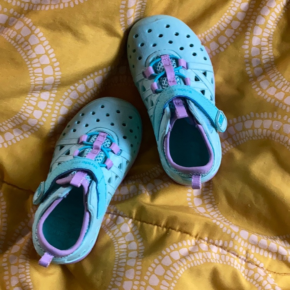 Stride rite Phibian shoes